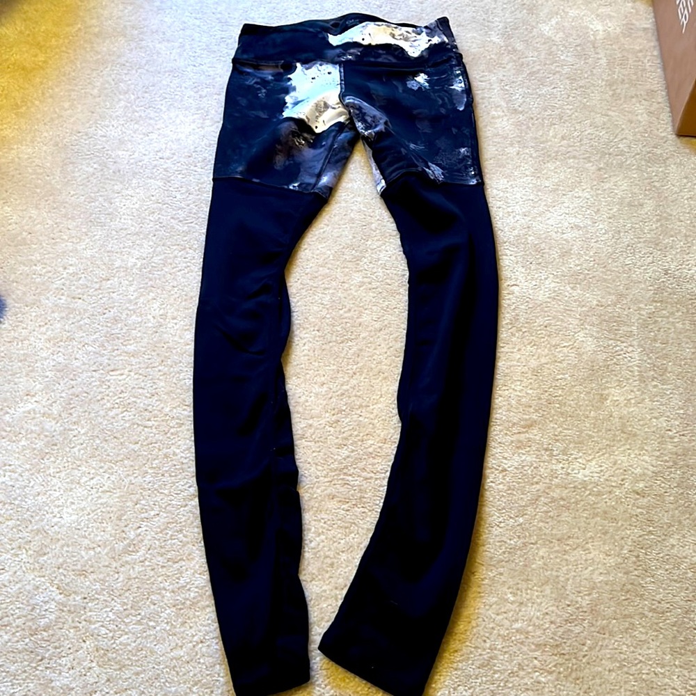 Alo yoga leg warmer leggings